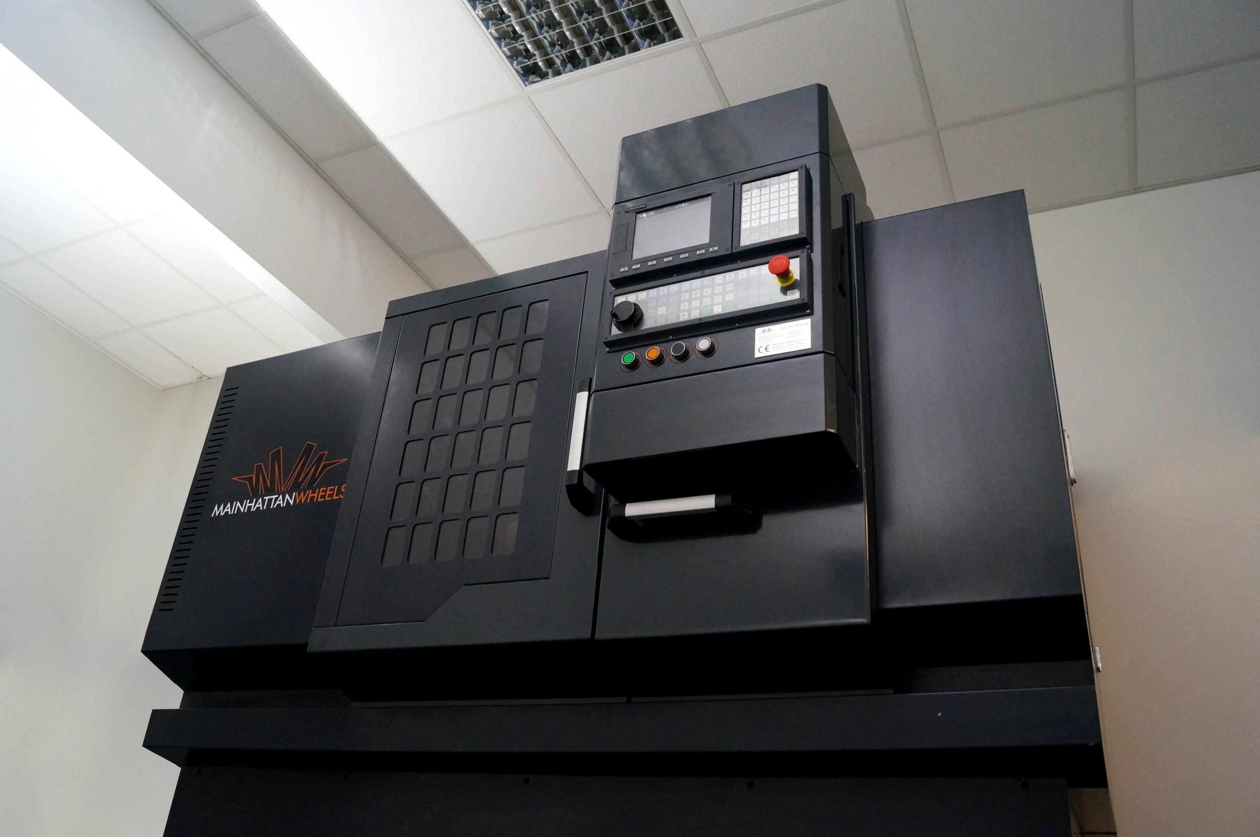 CNC-Maschine zur Felgenbearbeitung von Mainhattan-Wheels
